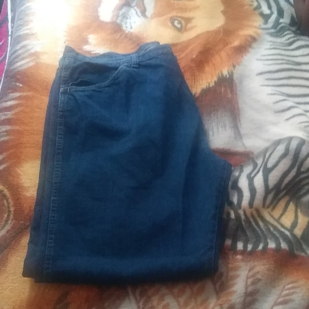Jean - Picture 2 of 4